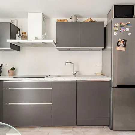 Apartman Cozy T2 1-bedroom With Vineyard View