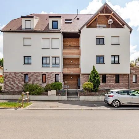 Cozy T2 1-bedroom With Vineyard View Apartman